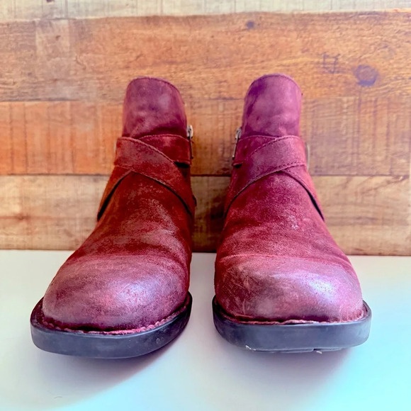 Born Trinculo Distressed Leather Ankle Boots - Burgundy - Picture 3 of 9